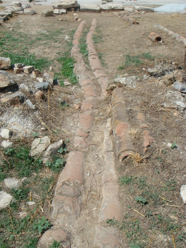 Canalizations in Roman Ephesos