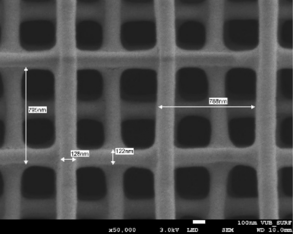 Calibration structure illustrating the submicrometric printing resolution of the Nanoscribe Photonics Platform